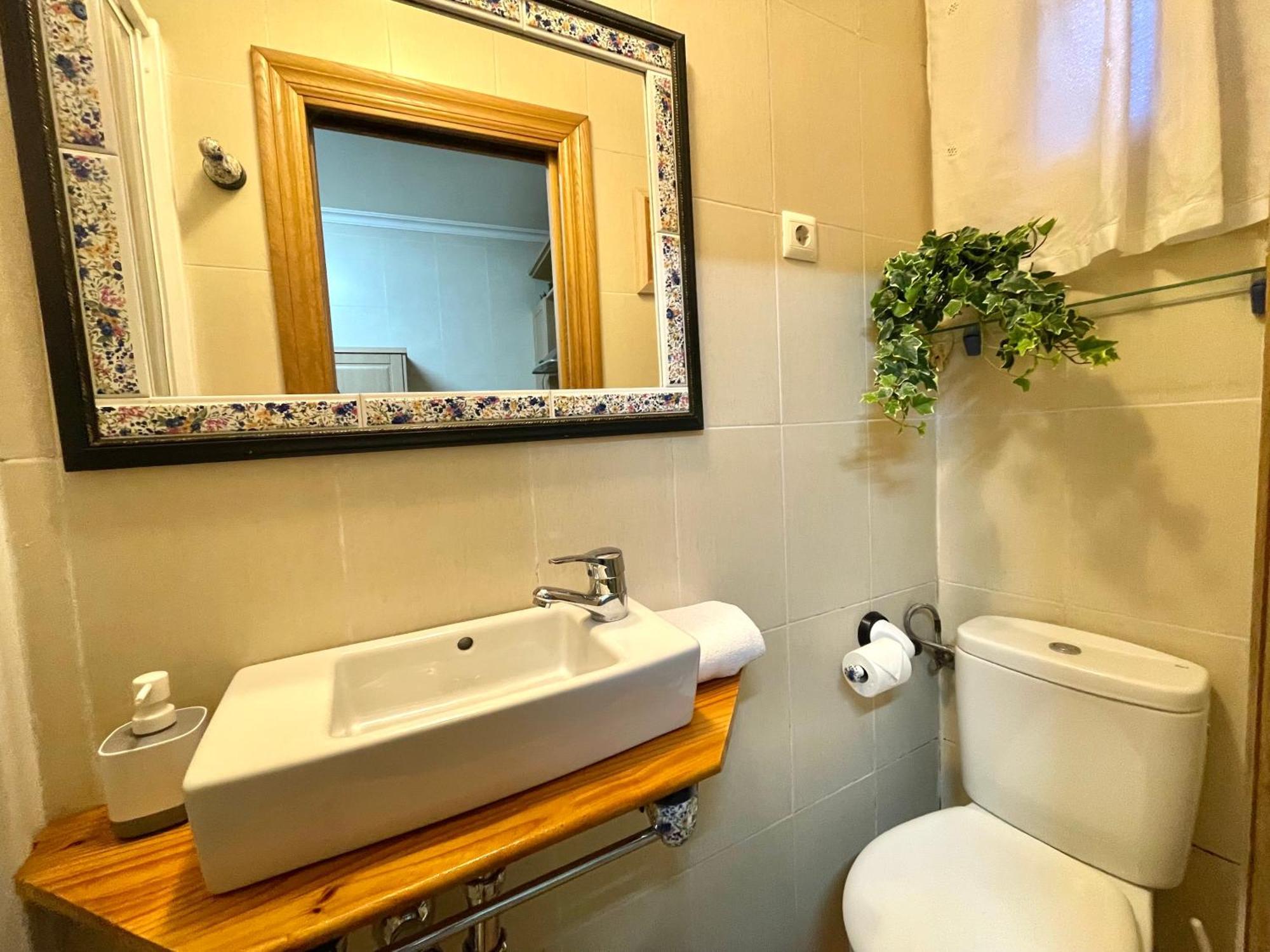 Tranquilo Apartamento Cerca Del Casco Viejo บิลเบา ภายนอก รูปภาพ